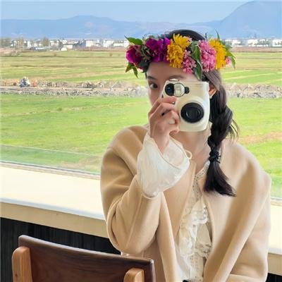草裙诱春